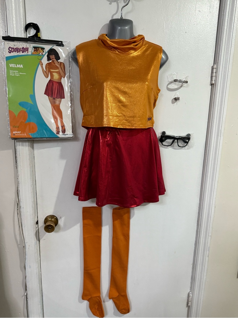 Costume-Woman’s